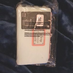 New in plastic. Never opened Loungefly Dumbo wallet.